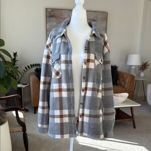 New without tags! Sage Brand Cream, Grey, and Brown Sherpa Lined Jacket